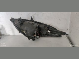 bontott SUZUKI SWIFT IV Jobb Fényszóró