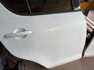 bontott SUZUKI SWIFT IV Jobb hátsó Ablak Díszléc