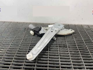 bontott SUZUKI SWIFT IV Jobb hátsó Ablakemelő Szerkezet (Elektromos)