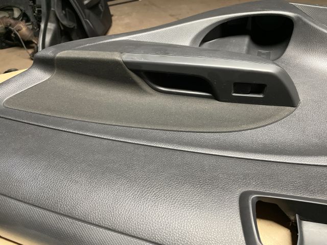 bontott SUZUKI SWIFT IV Jobb hátsó Ajtó Kárpit