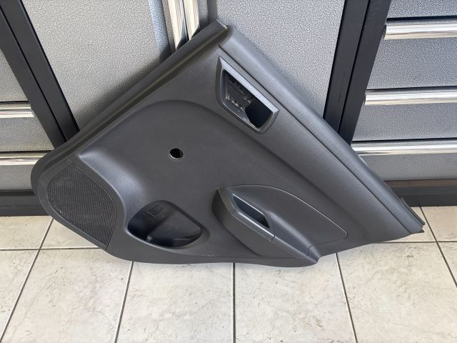 bontott SUZUKI SWIFT IV Jobb hátsó Ajtó Kárpit