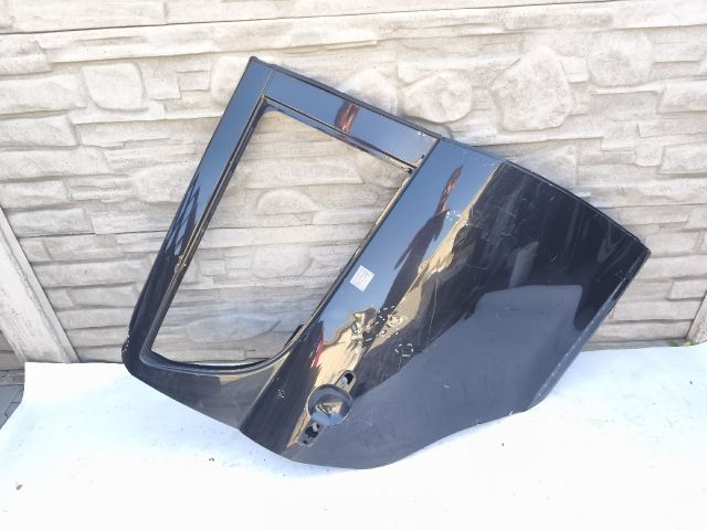 bontott SUZUKI SWIFT IV Jobb hátsó Ajtó (Üres lemez)