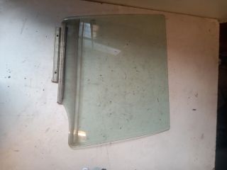 bontott SUZUKI SWIFT IV Jobb hátsó Fixüveg (Ajtóban)