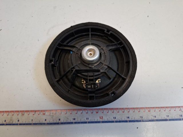 bontott SUZUKI SWIFT IV Jobb hátsó Hangszóró