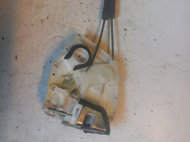 bontott SUZUKI SWIFT IV Jobb hátsó Központizár Motor