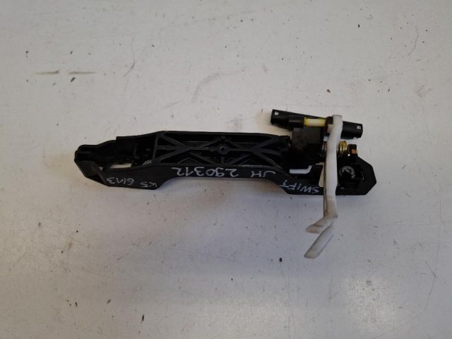 bontott SUZUKI SWIFT IV Jobb hátsó Külső Kilincsfészek