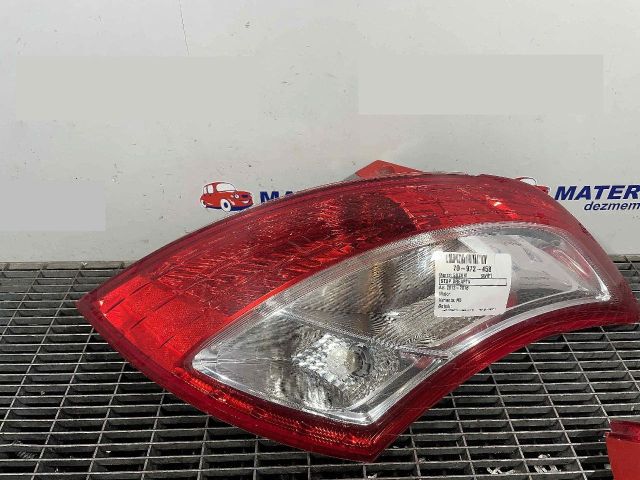 bontott SUZUKI SWIFT IV Jobb Hátsó Lámpa