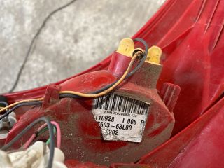 bontott SUZUKI SWIFT IV Jobb Hátsó Lámpa