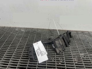 bontott SUZUKI SWIFT IV Jobb hátsó Lökhárító Tartó (Műanyag)