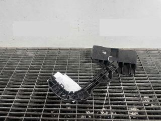 bontott SUZUKI SWIFT IV Jobb hátsó Lökhárító Tartó (Műanyag)