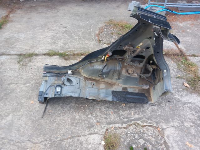 bontott SUZUKI SWIFT IV Jobb hátsó Sárvédő