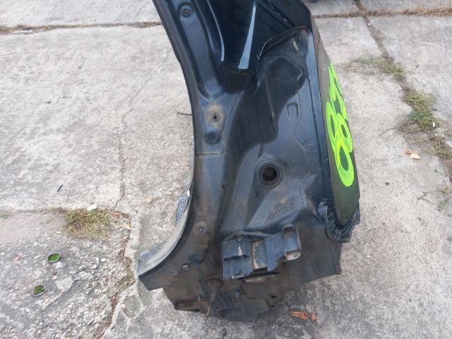 bontott SUZUKI SWIFT IV Jobb hátsó Sárvédő