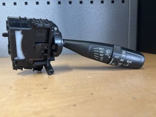 bontott SUZUKI SWIFT IV Jobb Kormánykapcsoló Ablaktörlő