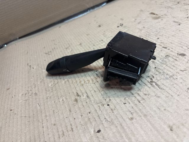 bontott SUZUKI SWIFT IV Jobb Kormánykapcsoló Ablaktörlő