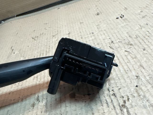 bontott SUZUKI SWIFT IV Jobb Kormánykapcsoló Ablaktörlő