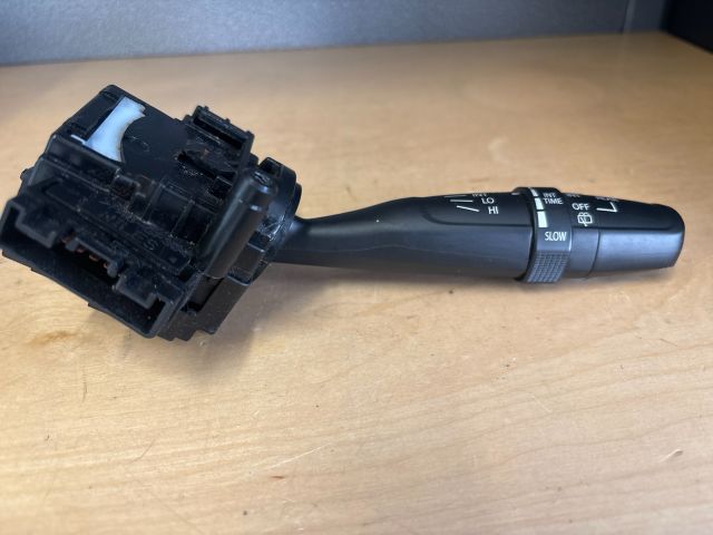 bontott SUZUKI SWIFT IV Jobb Kormánykapcsoló Ablaktörlő