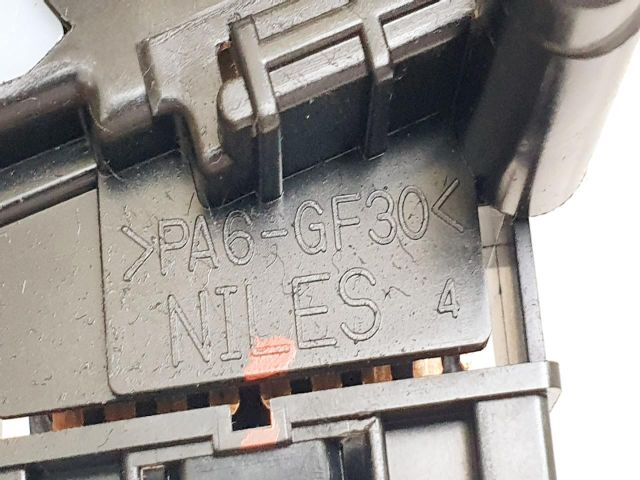 bontott SUZUKI SWIFT IV Jobb Kormánykapcsoló Ablaktörlő