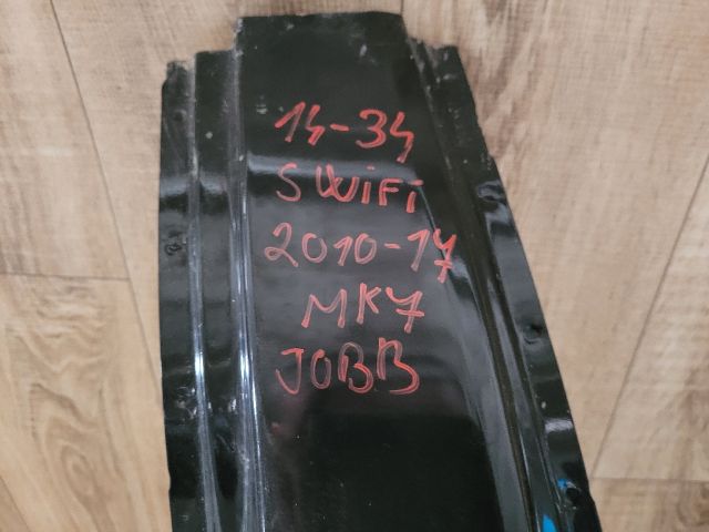 bontott SUZUKI SWIFT IV Jobb Küszöb