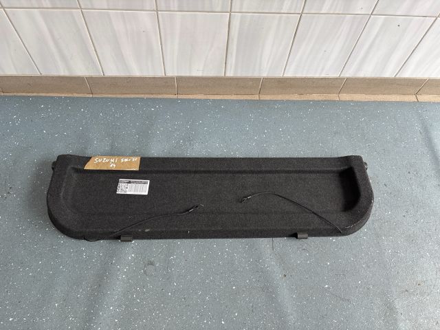 bontott SUZUKI SWIFT IV Kalaptartó