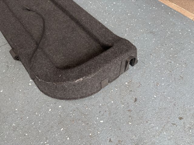 bontott SUZUKI SWIFT IV Kalaptartó