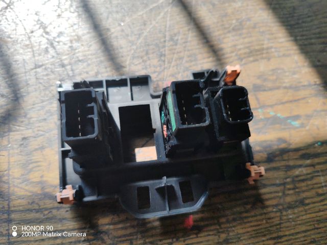 bontott SUZUKI SWIFT IV Kapcsoló (Magában)