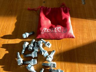 bontott SUZUKI SWIFT IV Kerék Csavar Szett