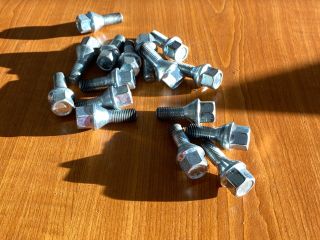 bontott SUZUKI SWIFT IV Kerék Csavar Szett