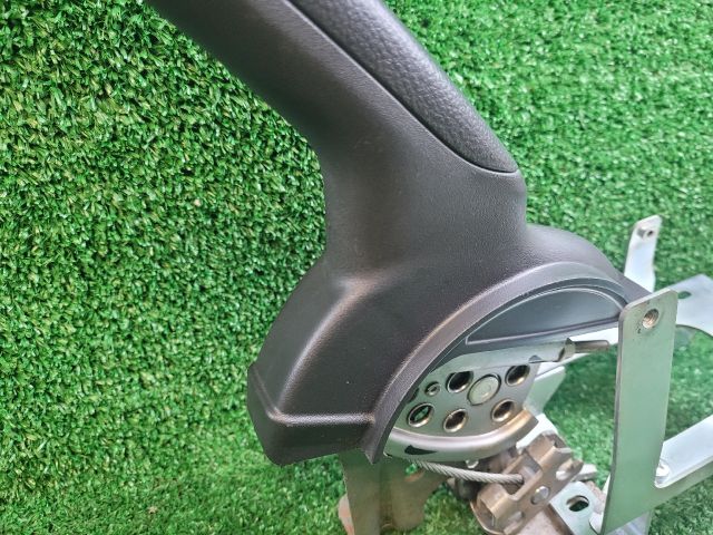 bontott SUZUKI SWIFT IV Kézifék Kar