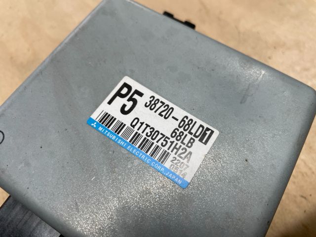 bontott SUZUKI SWIFT IV Kormányoszlop Vezérlő