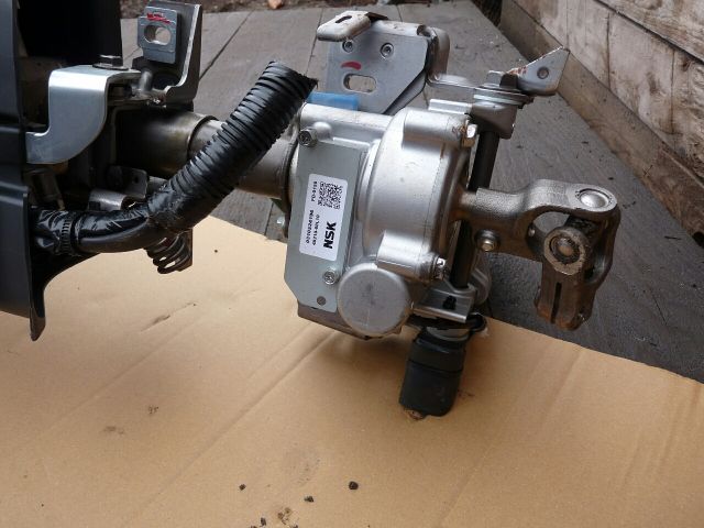 bontott SUZUKI SWIFT IV Kormányszervó Motor (Elektromos)