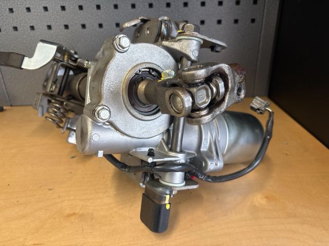 bontott SUZUKI SWIFT IV Kormányszervó Motor (Elektromos)