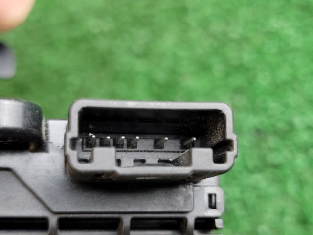 bontott SUZUKI SWIFT IV Kormányszög Jeladó