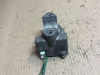 bontott SUZUKI SWIFT IV Kormányzár (Elektromos)