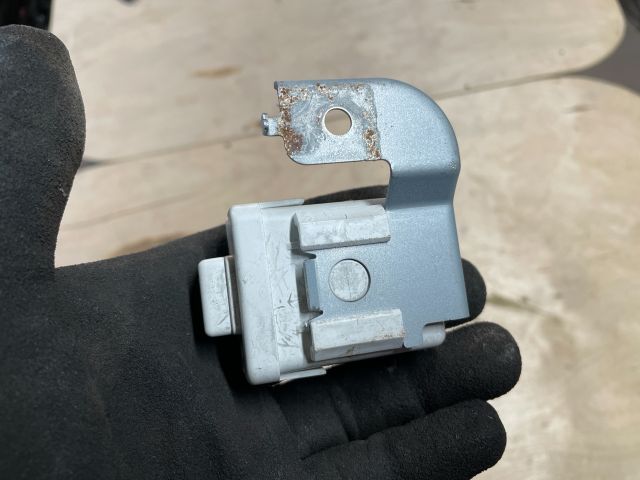 bontott SUZUKI SWIFT IV Központizár Elektronika