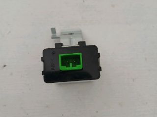 bontott SUZUKI SWIFT IV Kulcs Nélküli Nyitás Jeladó