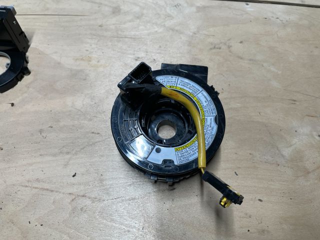 bontott SUZUKI SWIFT IV Légzsák Átvezető Szalagkábel