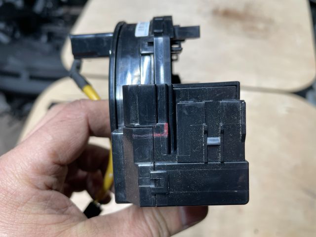 bontott SUZUKI SWIFT IV Légzsák Átvezető Szalagkábel