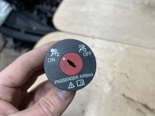 bontott SUZUKI SWIFT IV Légzsák Kapcsoló