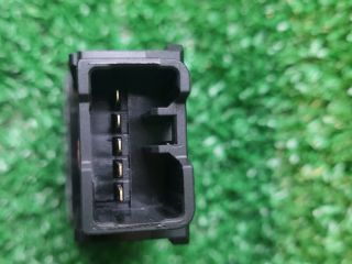 bontott SUZUKI SWIFT IV Menetstabilizátor Kapcsoló