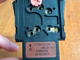 bontott SUZUKI SWIFT IV Menetstabilizátor Kapcsoló