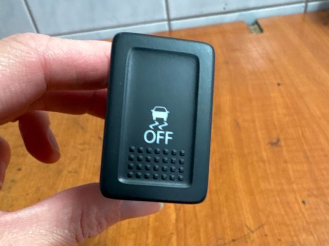 bontott SUZUKI SWIFT IV Menetstabilizátor Kapcsoló