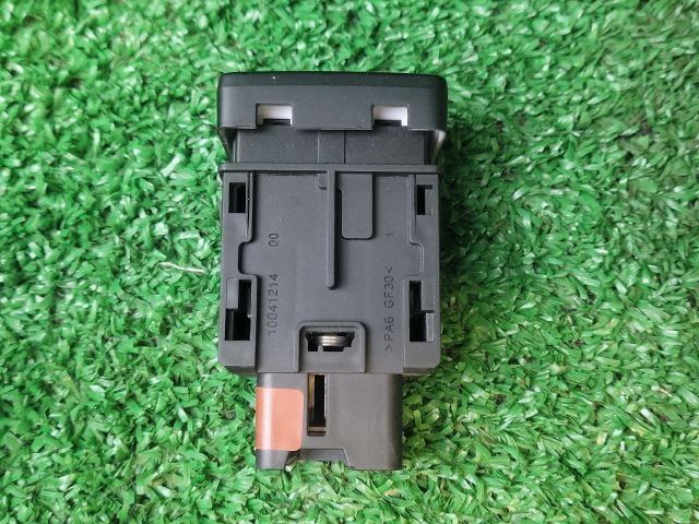 bontott SUZUKI SWIFT IV Menetstabilizátor Kapcsoló