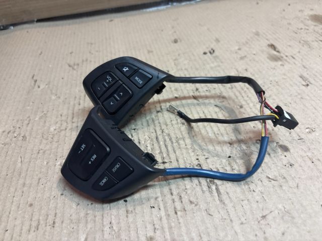 bontott SUZUKI SWIFT IV Multikormány Kapcsoló Pár