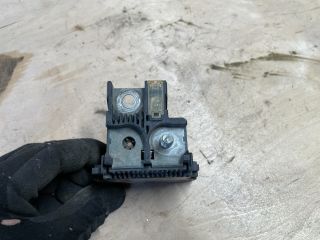 bontott SUZUKI SWIFT IV Pozitív Kábel Elosztó