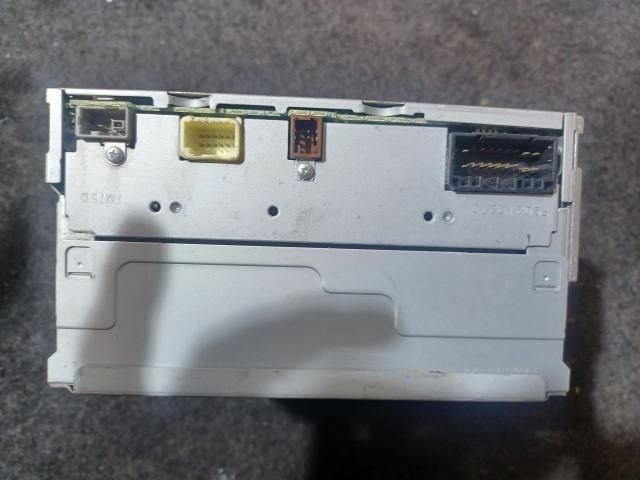 bontott SUZUKI SWIFT IV Rádió / CD