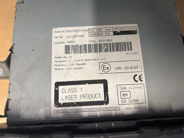 bontott SUZUKI SWIFT IV Rádió / CD