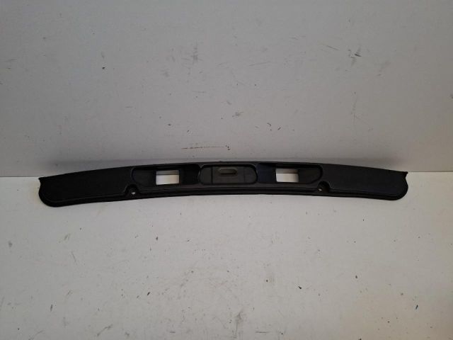 bontott SUZUKI SWIFT IV Rendszámtábla Világítás Keret