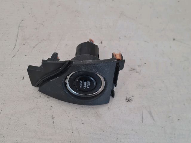 bontott SUZUKI SWIFT IV Start / Stop Indító Gomb
