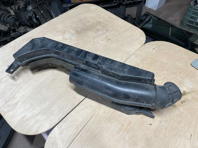 bontott SUZUKI SWIFT IV Szívás Zaj Csökkentő Doboz