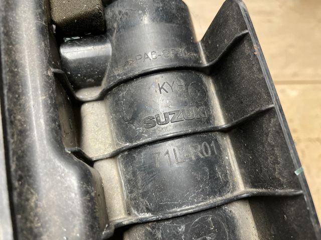 bontott SUZUKI SWIFT IV Szívás Zaj Csökkentő Doboz